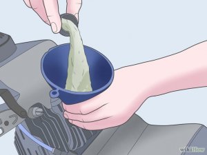 Изображение с названием Change the Oil in a Lawn Mower Step 6